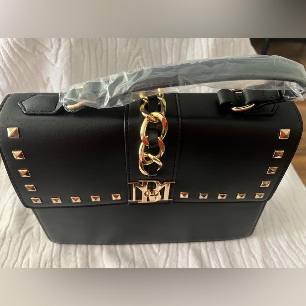Badgley Mischka 2 way bag NWT